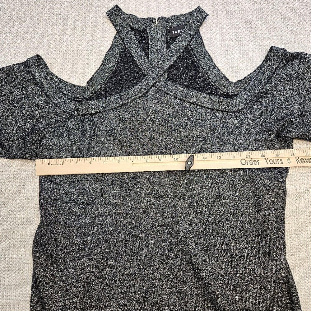 Women's Torrid Knit Cross-Neck Long Sleeve off the shoulder Top Size 2 - Picture 10 of 16